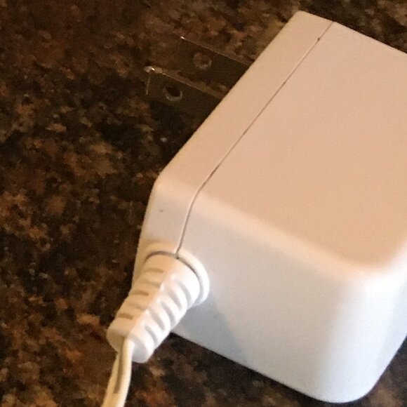 Aromatic Oil Diffuser - Picture 4 of 4